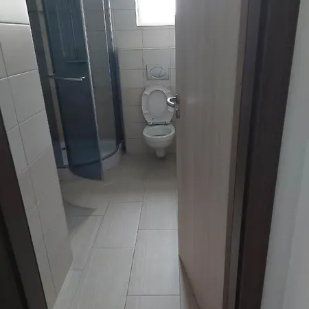 Ilona Vendeghaz Apartmán *